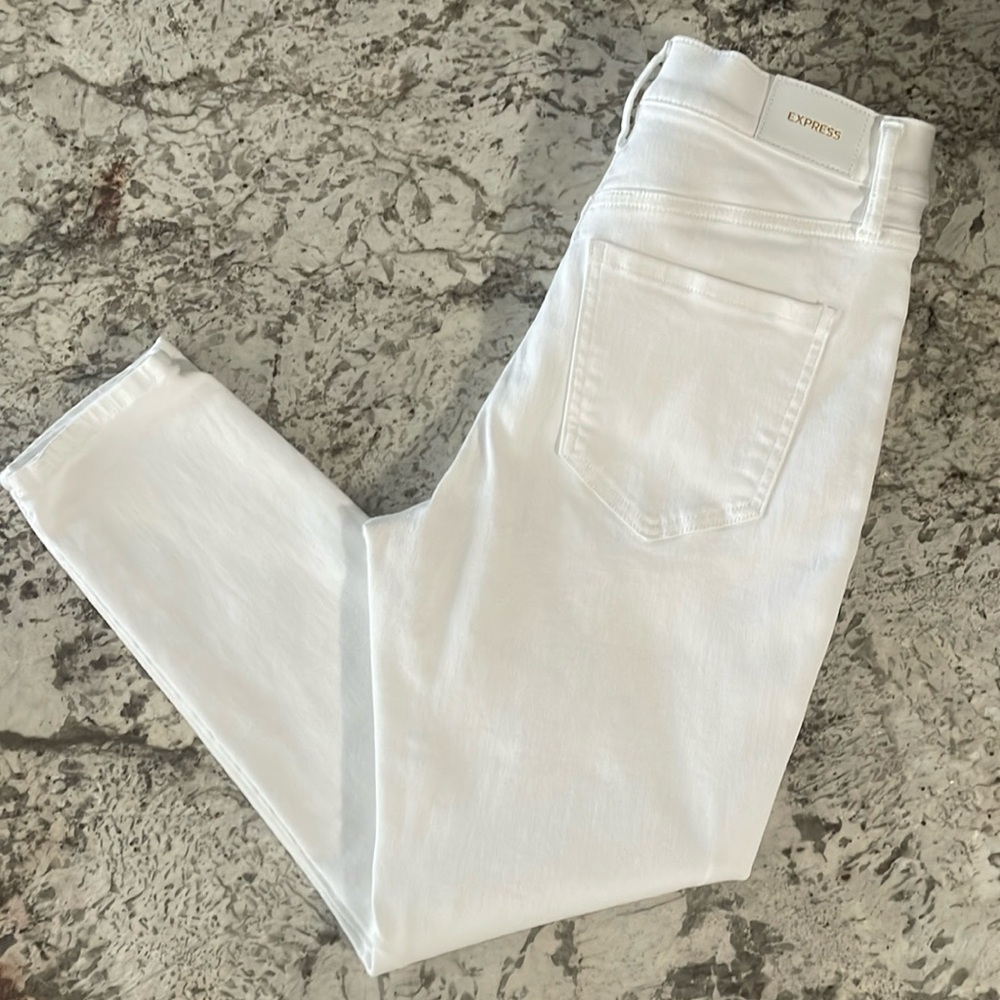 Express Skinny High Rise Jeggings in White
